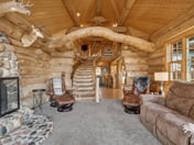 Rivers Edge Retreat-Hot Tub, Game Room, River View