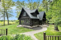 Rivers Edge Retreat-Hot Tub, Game Room, River View