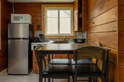 Woodhaven Cottage 9 - Image 2